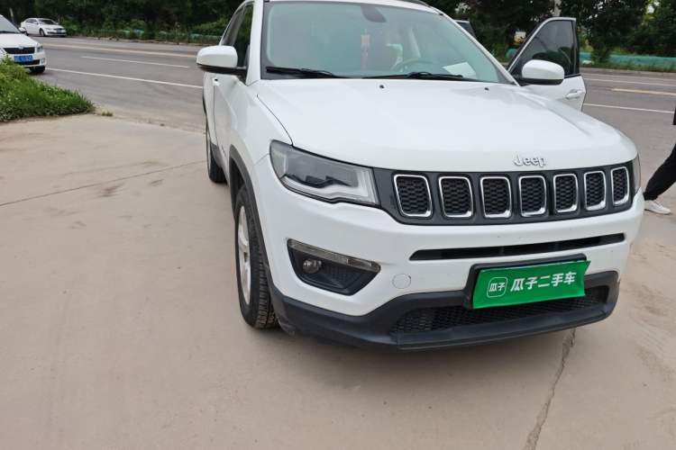 Used Jeep Compass 2017 200T Automatic Family Edition Right Front Headlight