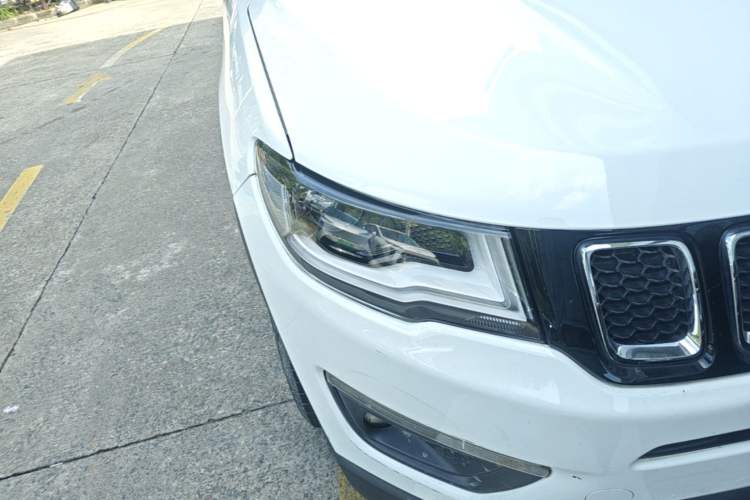 Used Jeep Compass 2017 200T Automatic Enjoyment Edition Right Front Headlight