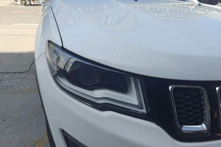 Used Jeep Compass 2017 200T Automatic Family Edition Right Front Headlight