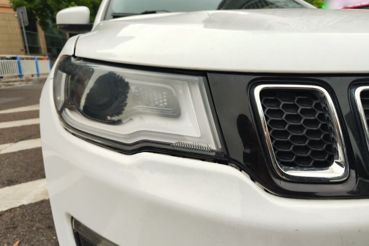 Used Jeep Compass 2017 200T Automatic Family Edition Right Front Headlight