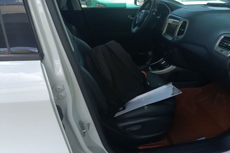 Used Jeep Compass 2017 200T Automatic Family Edition Right Front Seat