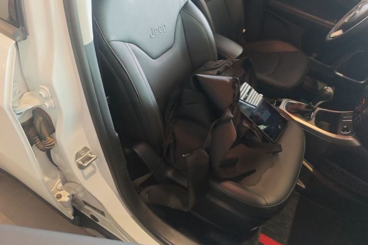 Used Jeep Compass 2017 200T Automatic Family Edition Right Front Seat
