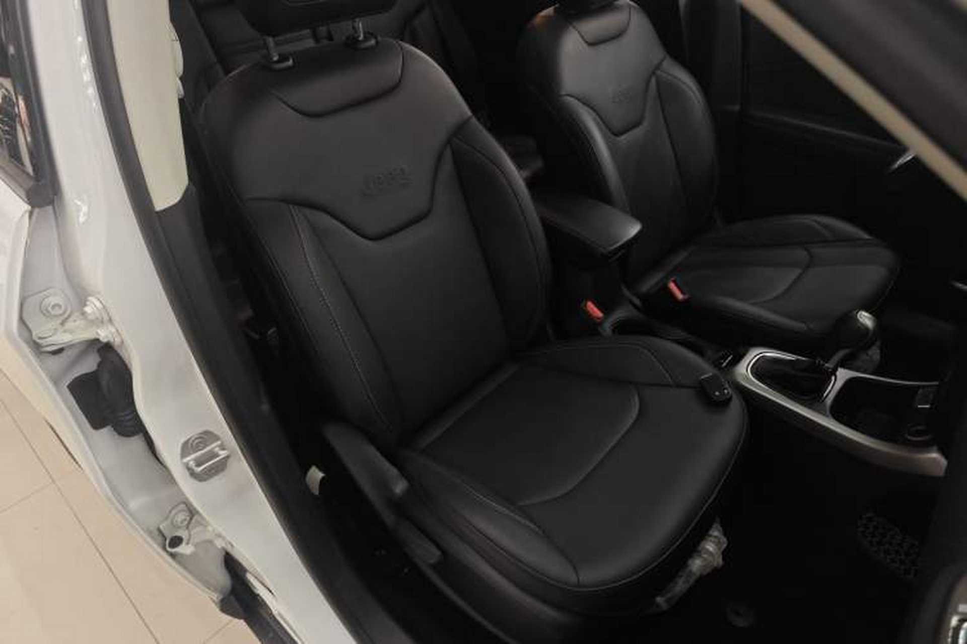Used Jeep Compass 2017 200T Automatic Family Edition Right Front Seat
