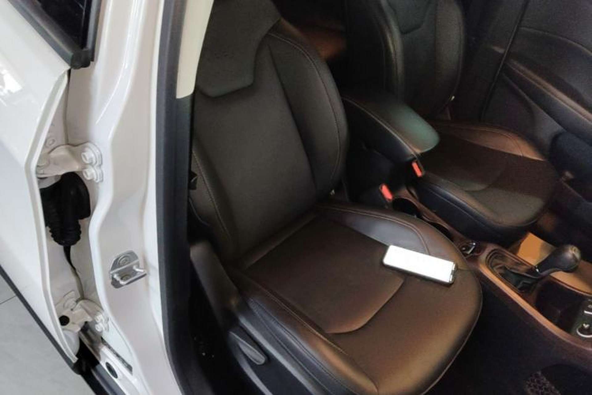 Used Jeep Compass 2017 200T Automatic Family Edition Right Front Seat