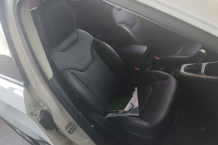 Used Jeep Compass 2017 200T Automatic Family Edition Right Front Seat