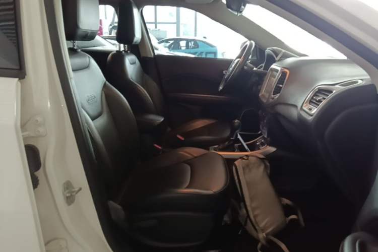 Used Jeep Compass 2017 200T Automatic Family Edition Right Front Seat