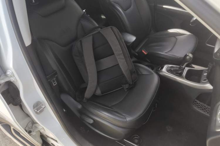 Used Jeep Compass 2017 200T Automatic Family Edition Right Front Seat