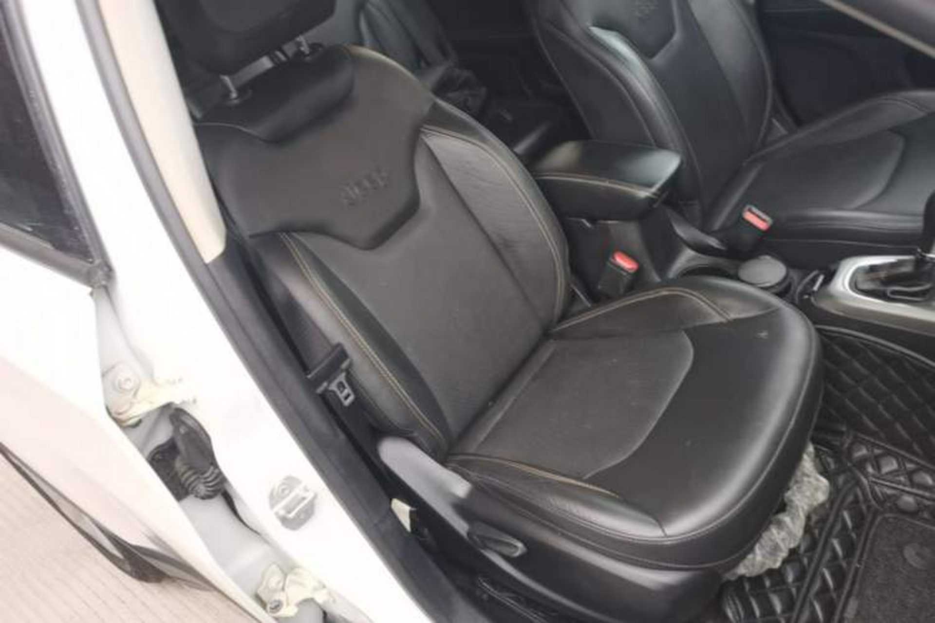 Used Jeep Compass 2017 200T Automatic Family Edition Right Front Seat