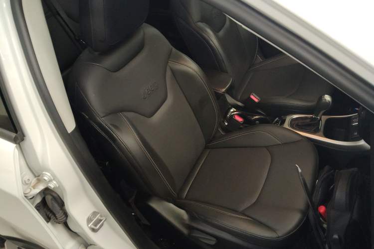 Used Jeep Compass 2017 200T Automatic Family Edition Right Front Seat