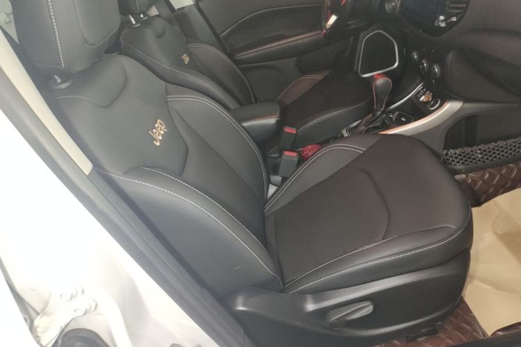 Used Jeep Compass 2017 200T Automatic Enjoyment Edition Right Front Seat