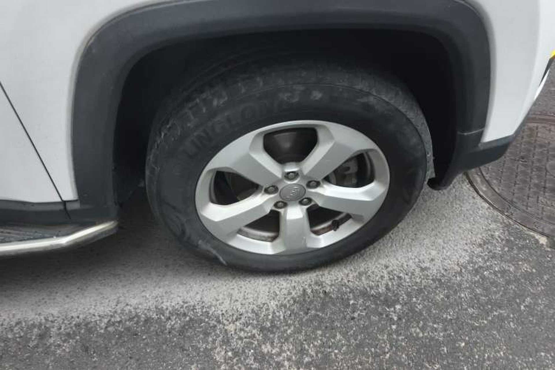 Used Jeep Compass 2017 200T Automatic Enjoyment Version Right Front Wheel Hub