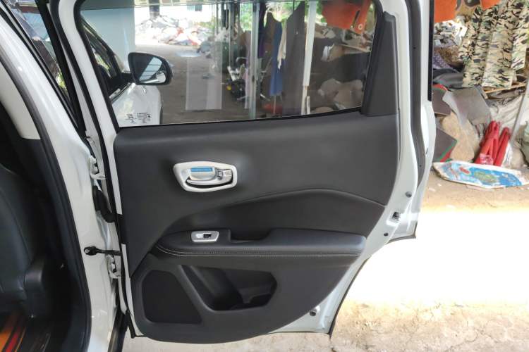 Used Jeep Compass 2017 200T Automatic Comfort Edition Right Rear Door Interior