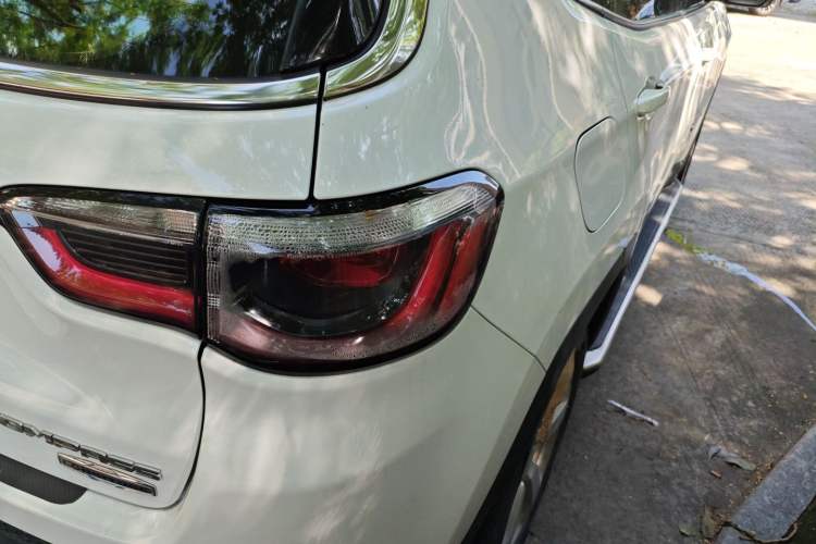 Used Jeep Compass 2017 200T Automatic Family Edition Right Rear Taillight