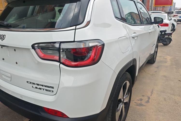 Used Jeep Compass 2017 200T Automatic Prestige Edition Right Rear Taillight