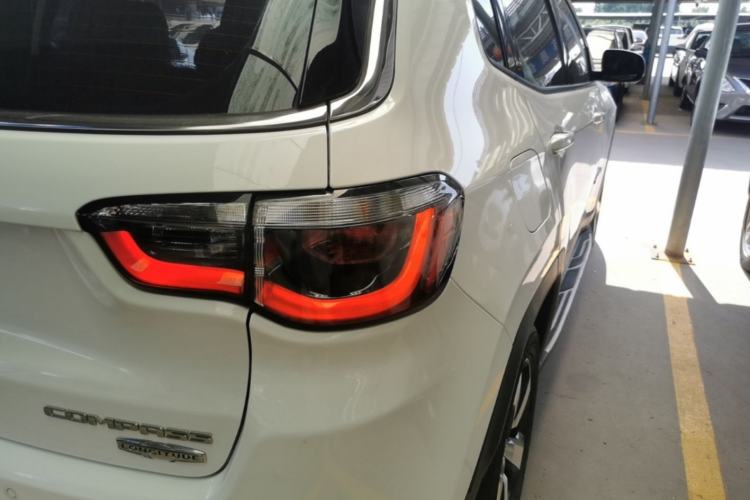 Used Jeep Compass 2017 200T Automatic Family Edition Right Rear Taillight