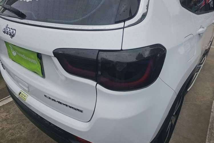 Used Jeep Compass 2017 200T Automatic Family Edition Right Rear Taillight