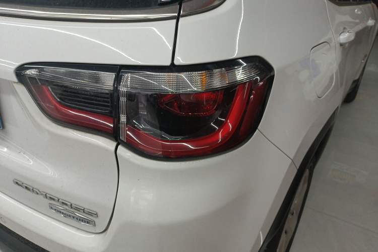 Used Jeep Compass 2017 200T Automatic Family Edition Right Rear Taillight