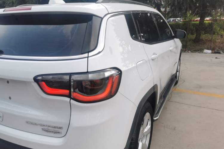 Used Jeep Compass 2017 200T Automatic Family Edition Right Rear Taillight