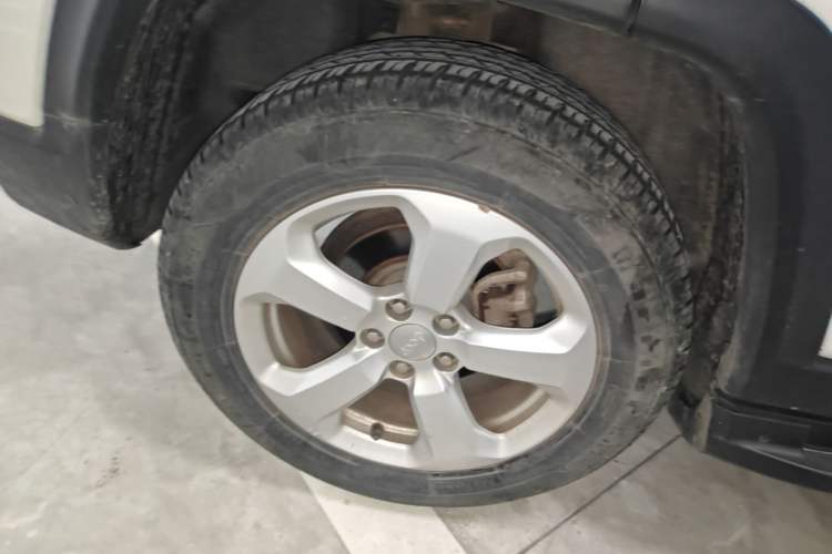 Used Jeep Compass 2017 200T Automatic Family Edition Right Rear Wheel Hub