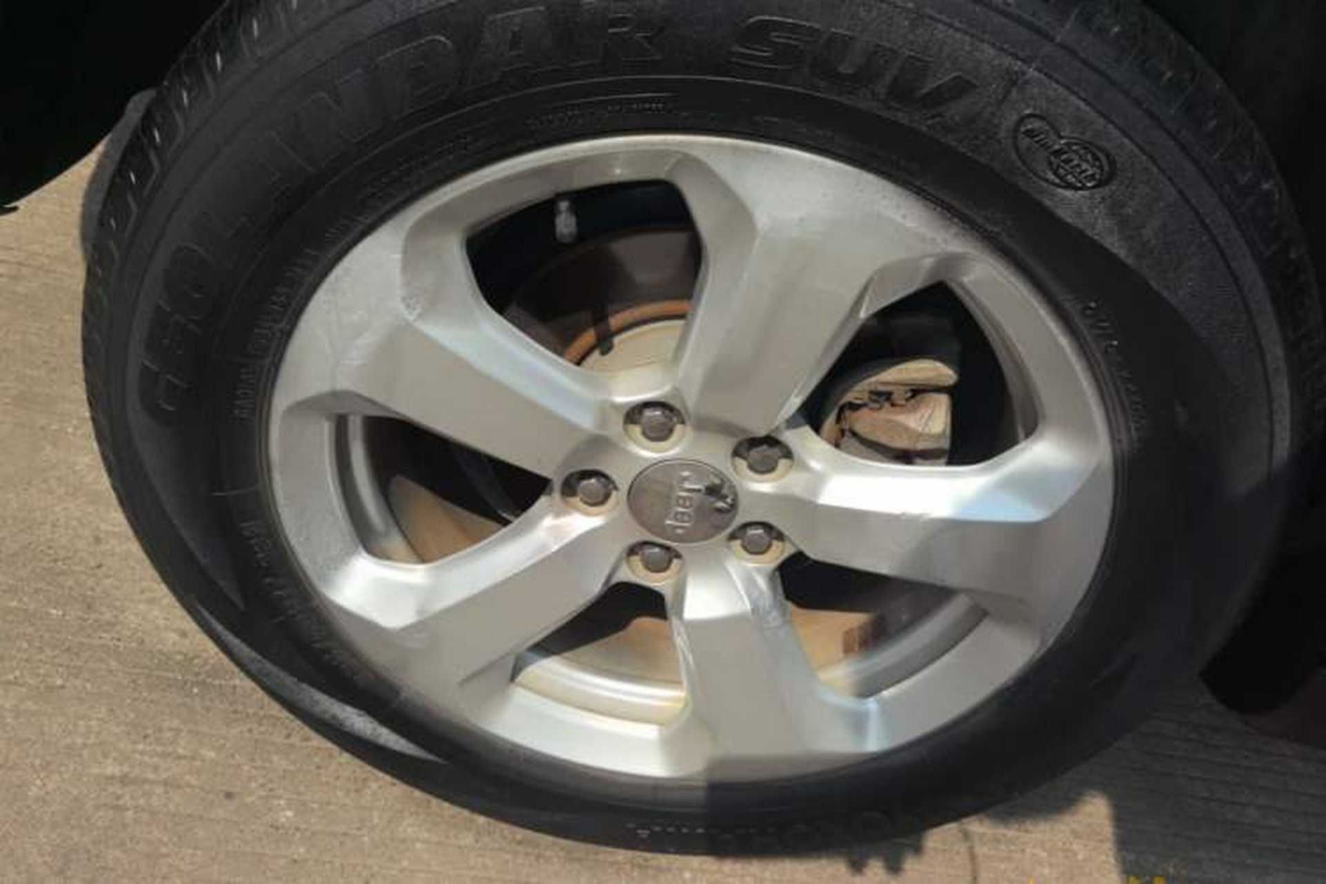 Used Jeep Compass 2017 200T Automatic Family Edition Right Rear Wheel Hub
