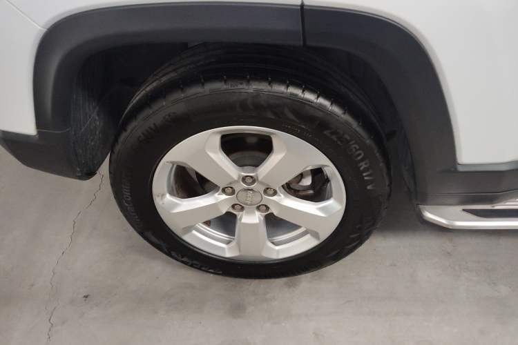 Used Jeep Compass 2017 200T Automatic Family Edition Right Rear Wheel Hub