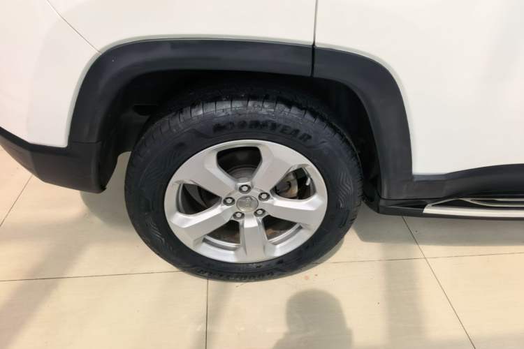 Used Jeep Compass 2017 200T Automatic Family Edition Right Rear Wheel Hub