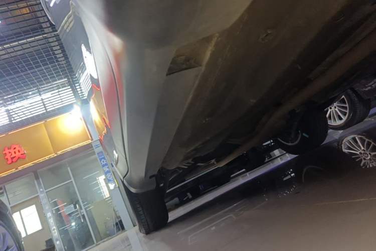 Used Jeep Compass 2017 200T Automatic Family Edition Right Side Sill