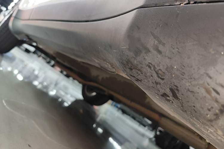 Used Jeep Compass 2017 200T Automatic Family Edition Right Side Sill