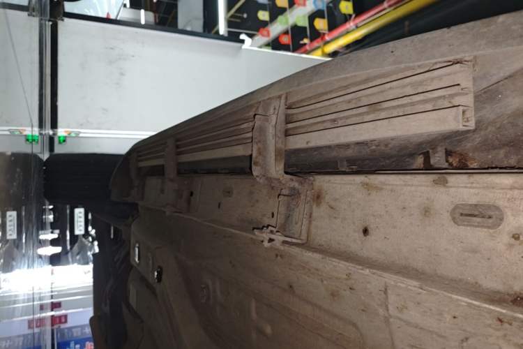 Used Jeep Compass 2017 200T Automatic Family Edition Right Side Sill