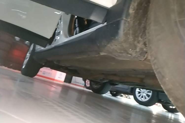Used Jeep Compass 2017 200T Automatic Family Edition Right Side Sill