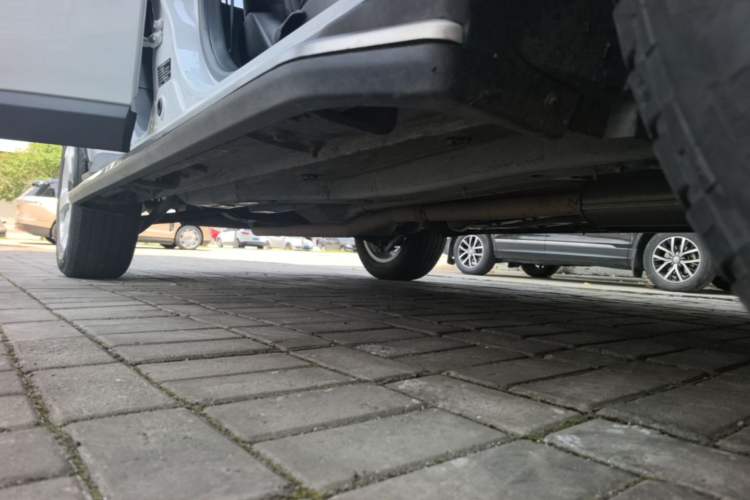 Used Jeep Compass 2017 200T Automatic Family Edition Right Side Sill