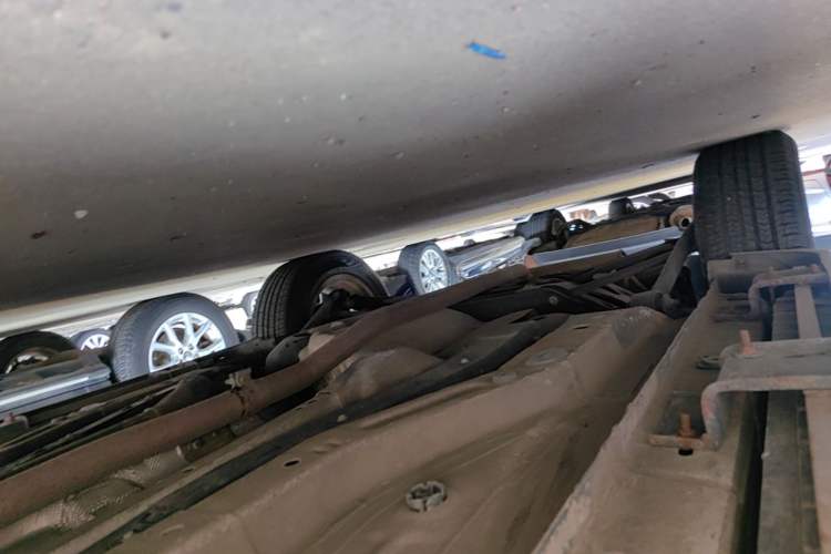Used Jeep Compass 2017 200T Automatic Family Edition Right Side Sill