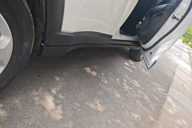 Used Jeep Compass 2017 200T Automatic Family Edition Right Side Sill