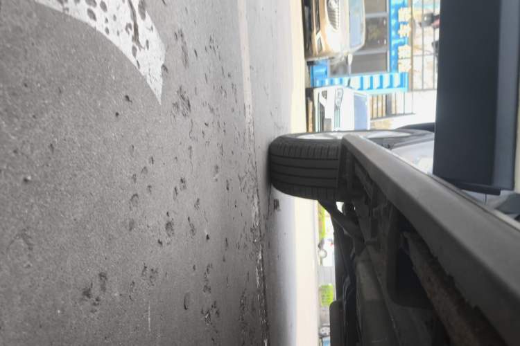 Used Jeep Compass 2017 200T Automatic Family Edition Right Side Sill