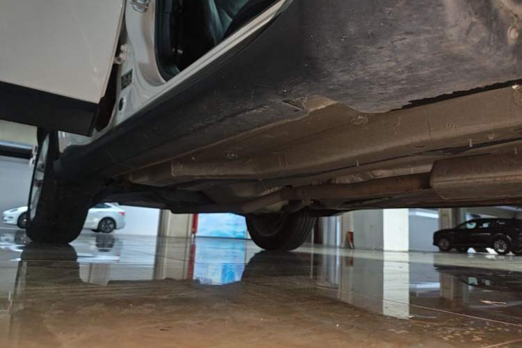 Used Jeep Compass 2017 200T Automatic Family Edition Right Side Sill