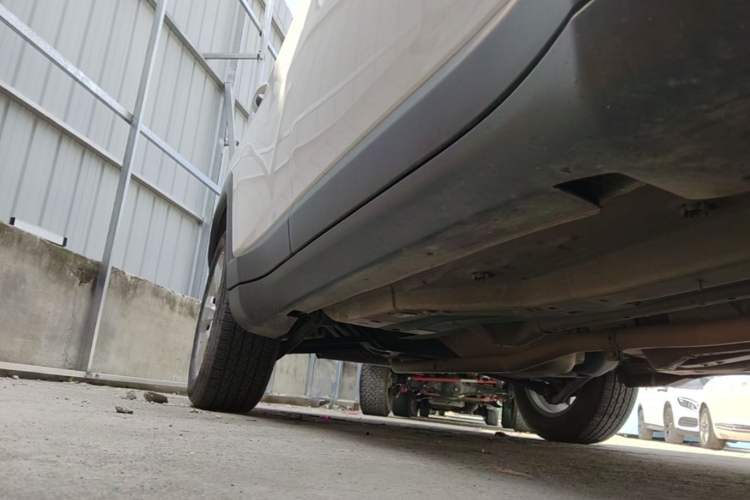 Used Jeep Compass 2017 200T Automatic Family Edition Right Side Sill