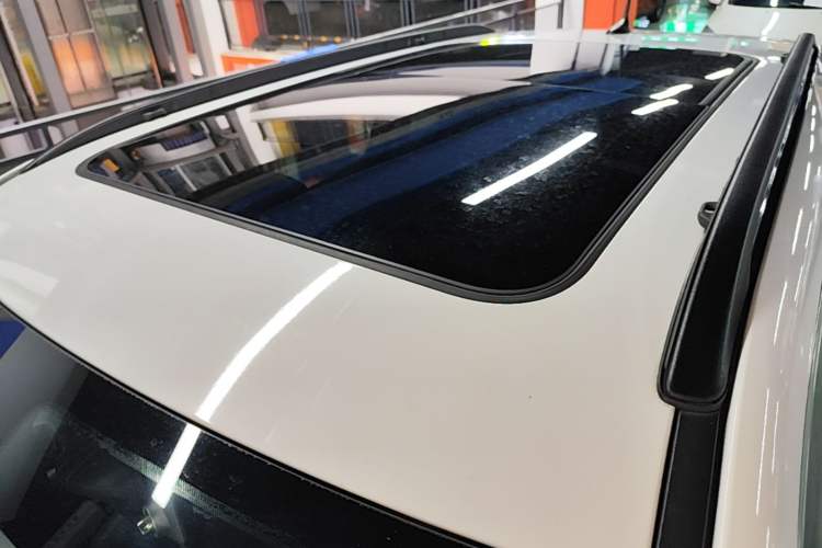 Used Jeep Compass 2017 200T Automatic Family Edition Roof