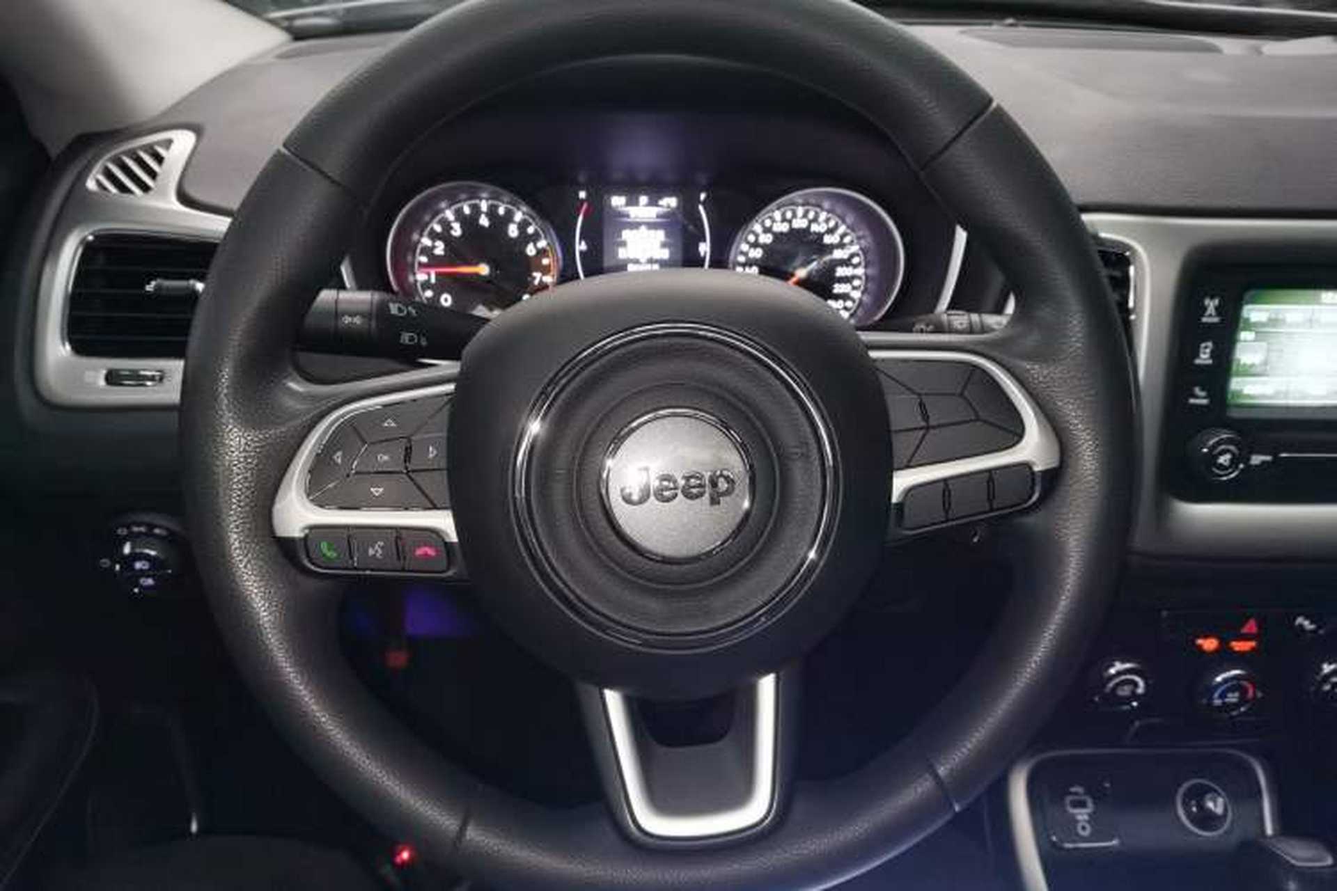 Used Jeep Compass 2017 200T Automatic Enjoyment Version Steering Wheel