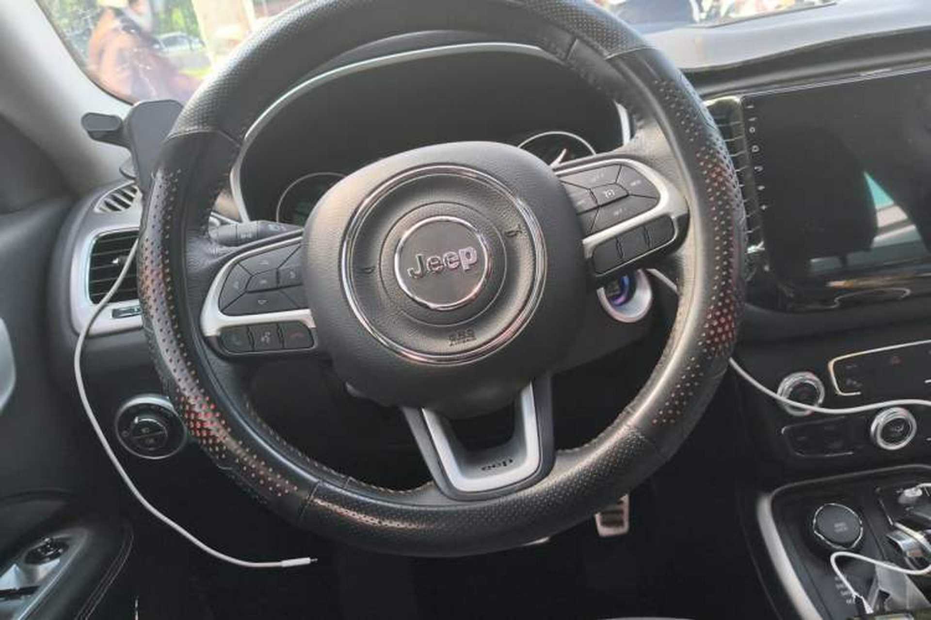 Used Jeep Compass 2017 200T Automatic Family Enjoyment Four-Wheel Drive Edition Steering Wheel