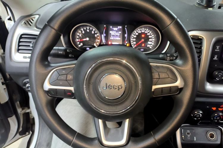 Used Jeep Compass 2017 200T Manual Enjoy Edition Steering Wheel