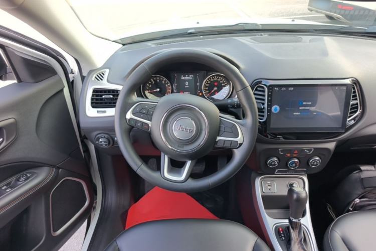 Used Jeep Compass 2017 200T Automatic Enjoyment Version Steering Wheel