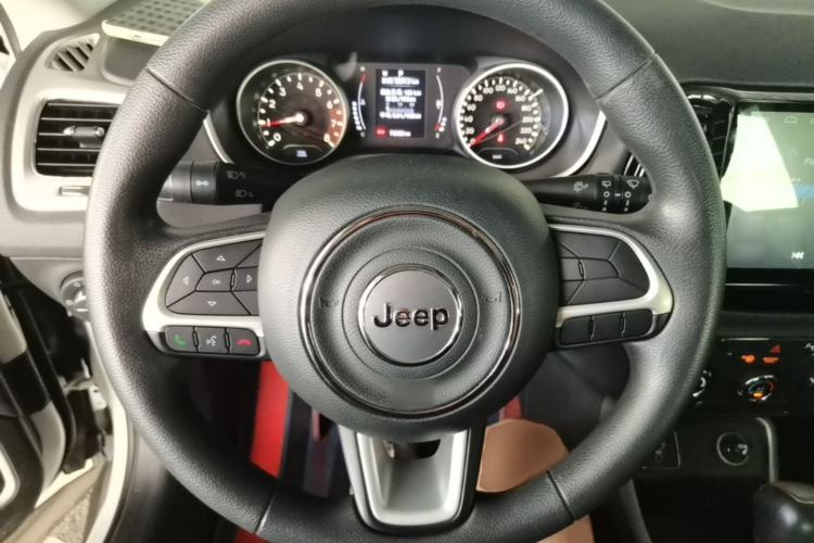 Used Jeep Compass 2017 200T Automatic Enjoyment Version Steering Wheel