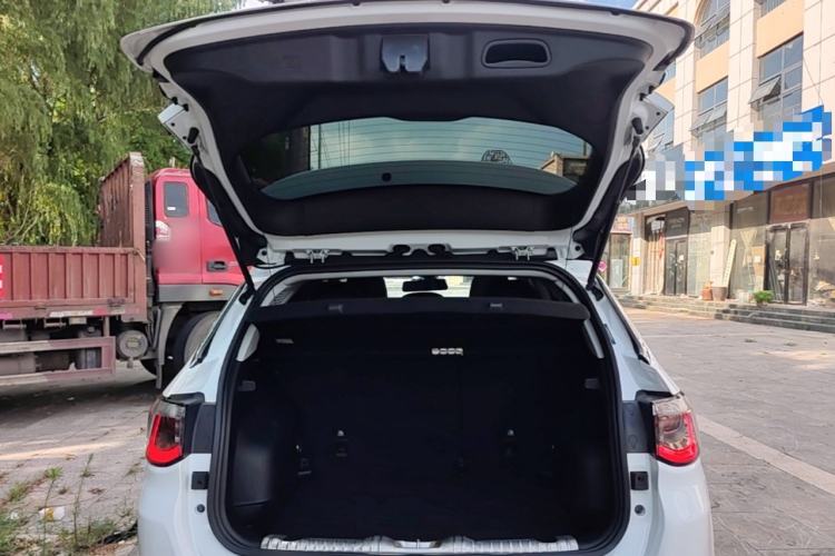 Used Jeep Compass 2017 200T Automatic Family Edition Trunk