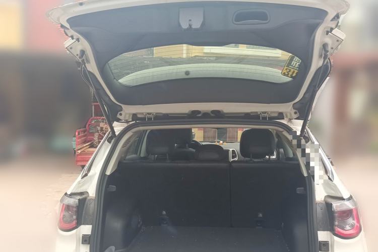 Used Jeep Compass 2017 200T Automatic Family Edition Trunk