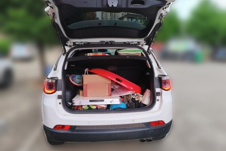 Used Jeep Compass 2017 200T Automatic Family Edition Trunk