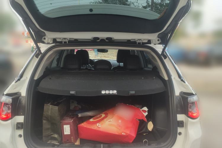 Used Jeep Compass 2017 200T Automatic Family Edition Trunk