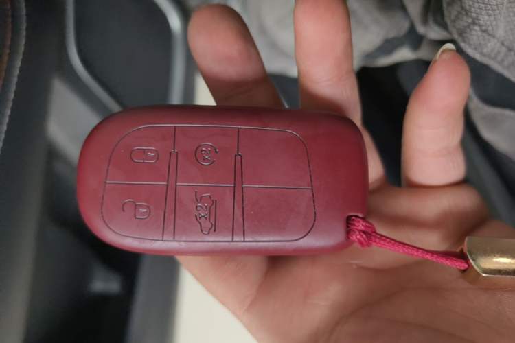 Used Jeep Compass 2017 200T Automatic Family Edition Vehicle Key