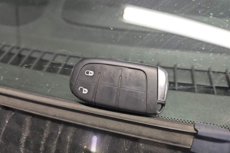 Used Jeep Compass 2017 200T Automatic Family Edition Vehicle Key