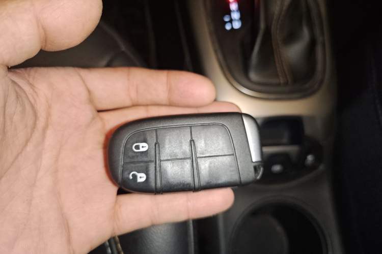 Used Jeep Compass 2017 200T Automatic Family Edition Vehicle Key