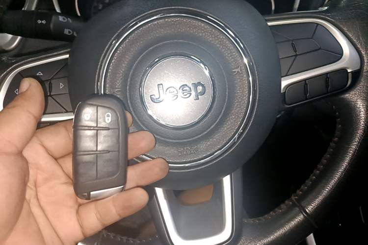 Used Jeep Compass 2017 200T Automatic Family Edition Vehicle Key